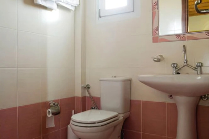Bath Interior