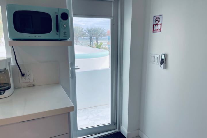 Room 128 of 174