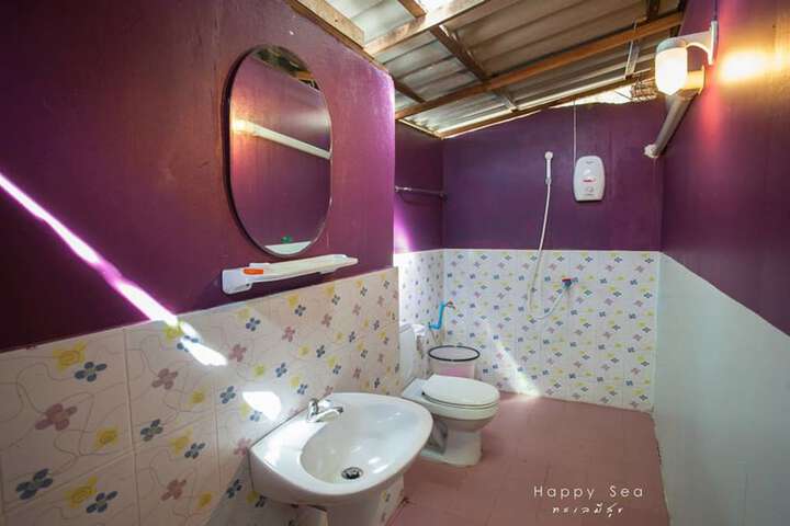Room 12 of 12