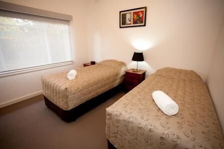 Room 4 of 22