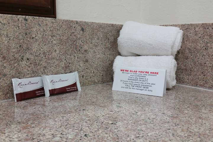 Bathroom amenities