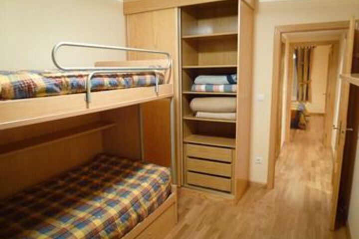 Room 10 of 46