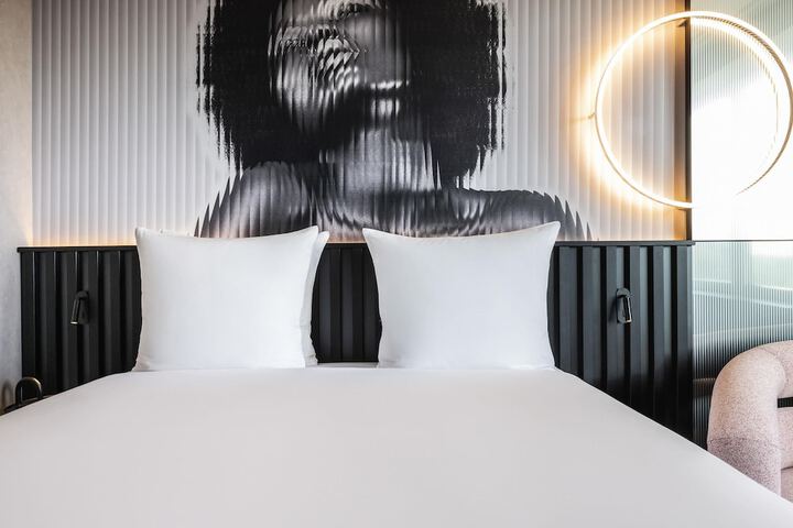 Room 16 of 58