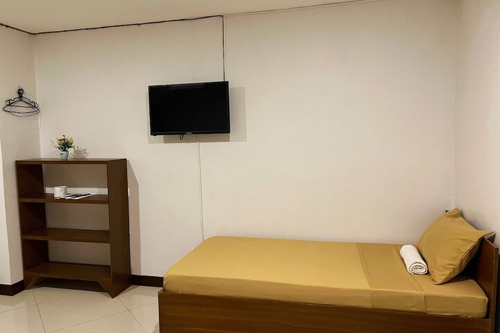 Room 61 of 84