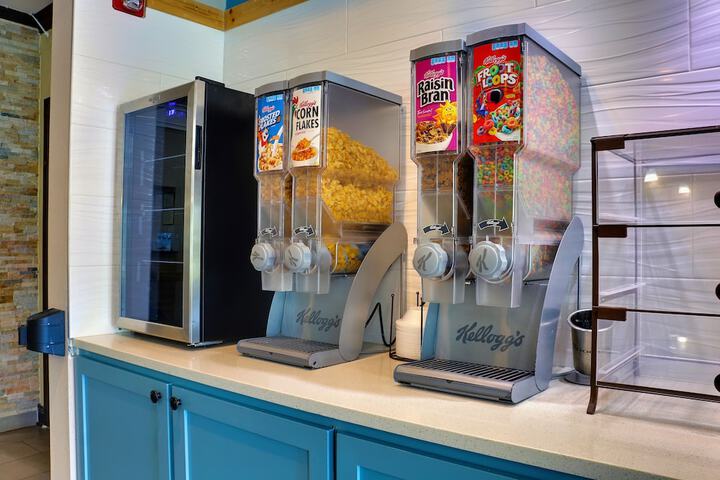 Snack bar