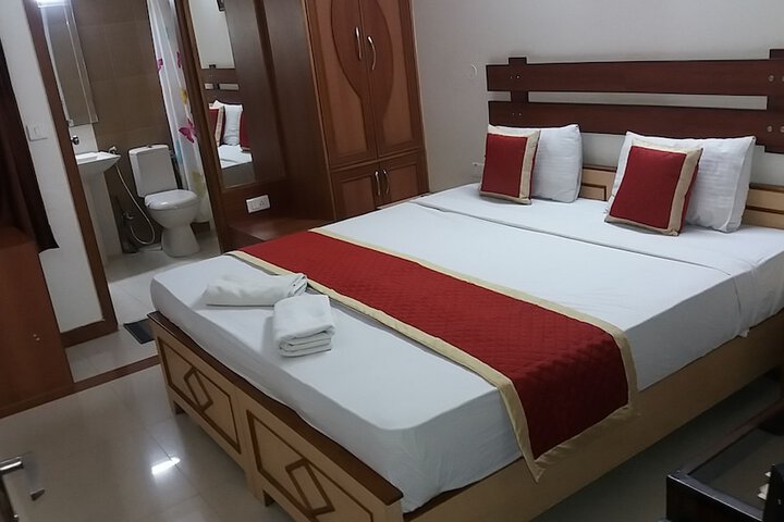 Room 32 of 70