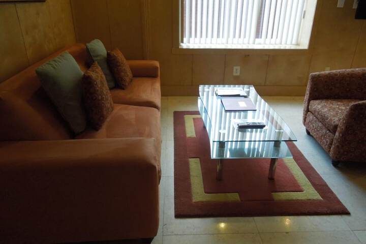 Room 27 of 41