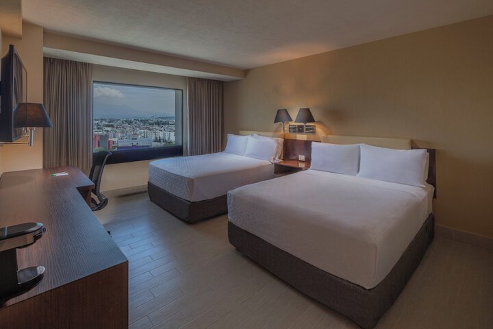 Room 18 of 72