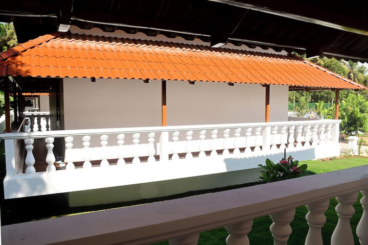 Hotel 16 of 21