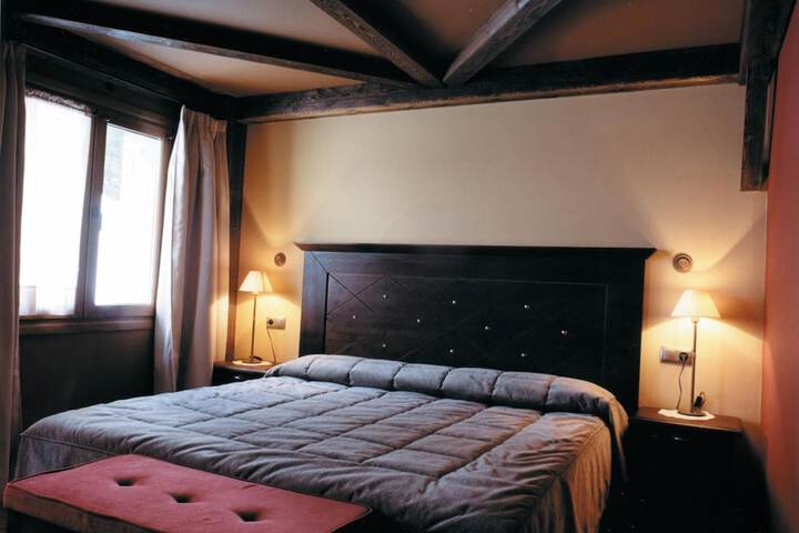 Room 12 of 45