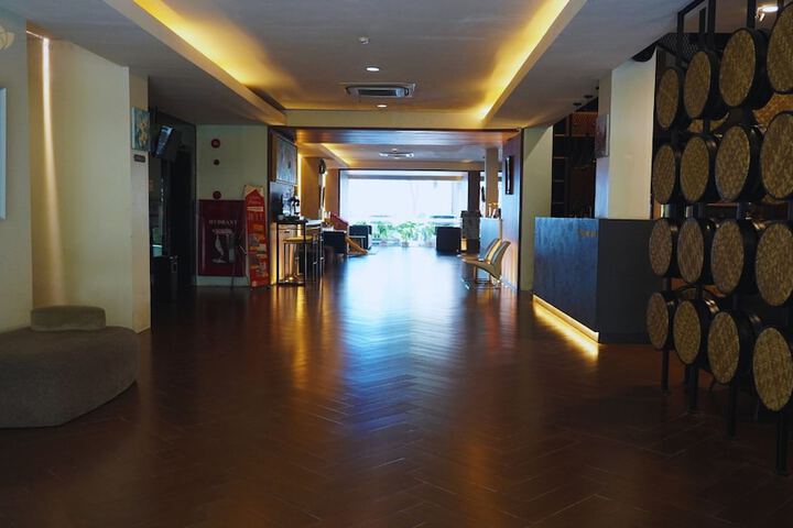 Photo of Opi Indah Hotel