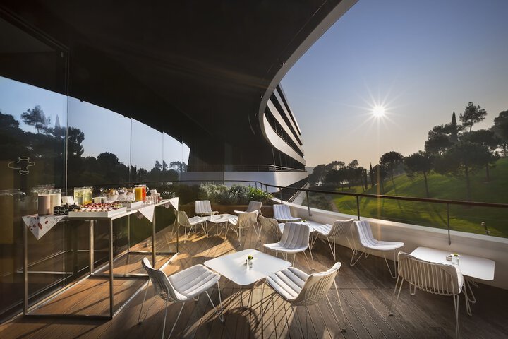 Terrace/Patio 108 of 120