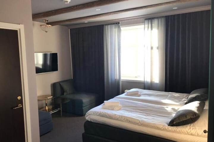 Room 18 of 45