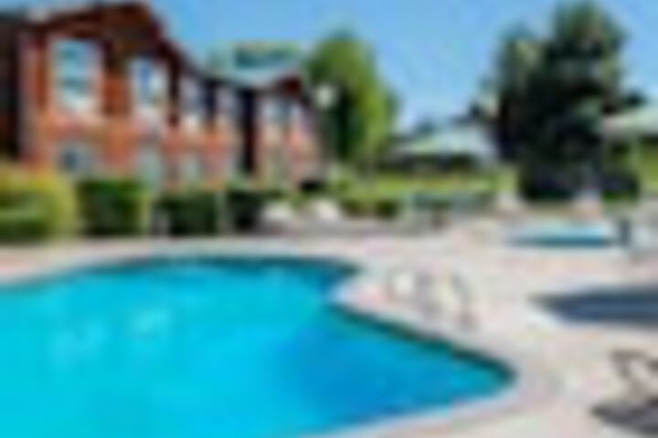Hotel 197 of 210