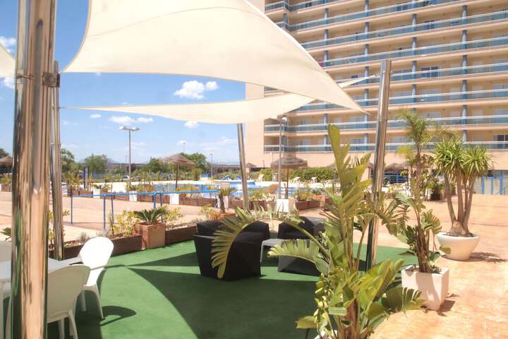 Sundeck 12 of 13