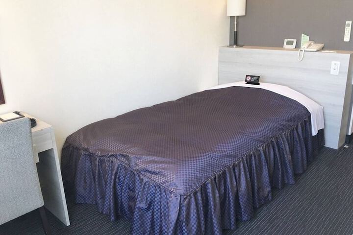 Room 5 of 35
