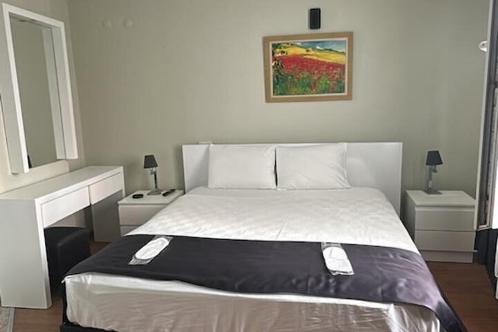 Room 20 of 42
