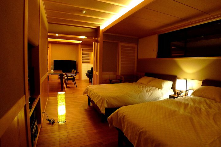 Room 4 of 29
