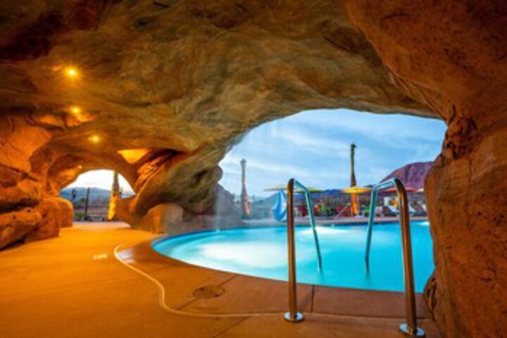 Pool 32 of 50