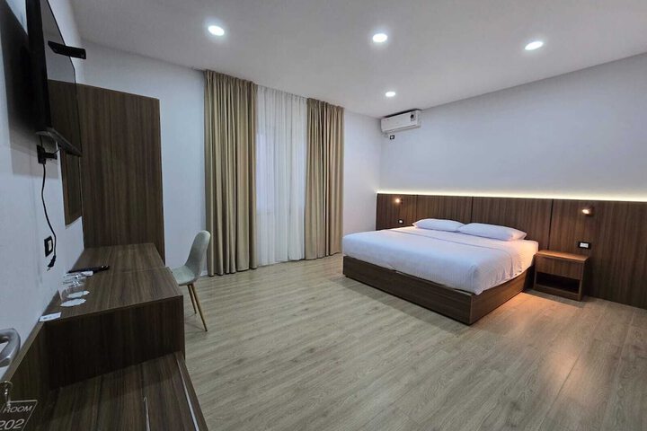 Room 7 of 22