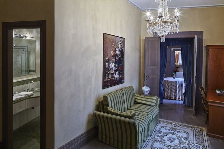 Room 20 of 60