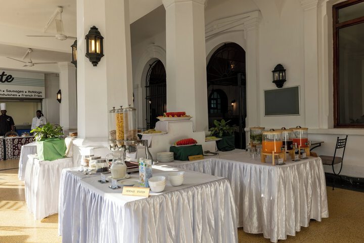 Dining Photos