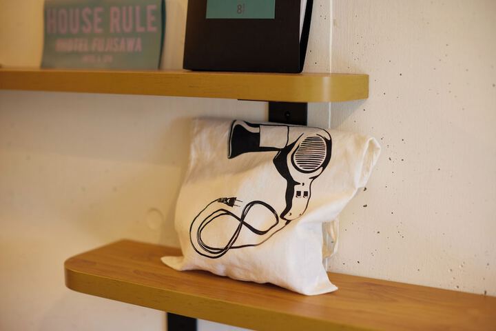Room amenity