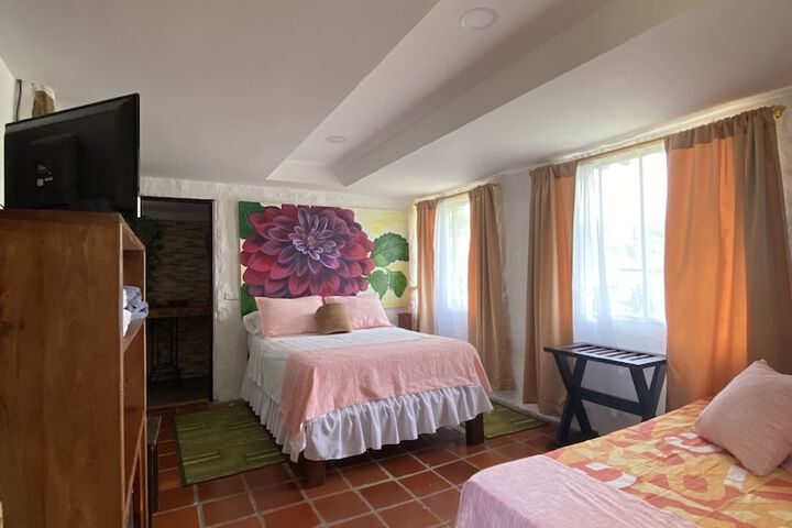 Room 5 of 28
