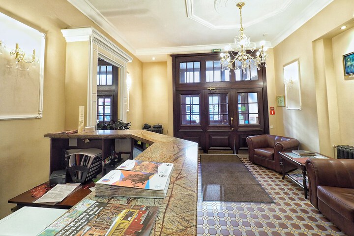 Hotel Interior 4 of 57