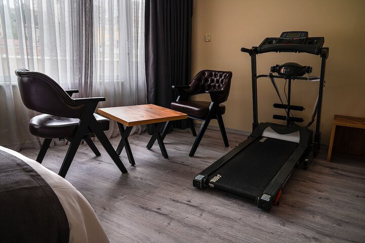 Room 39 of 60