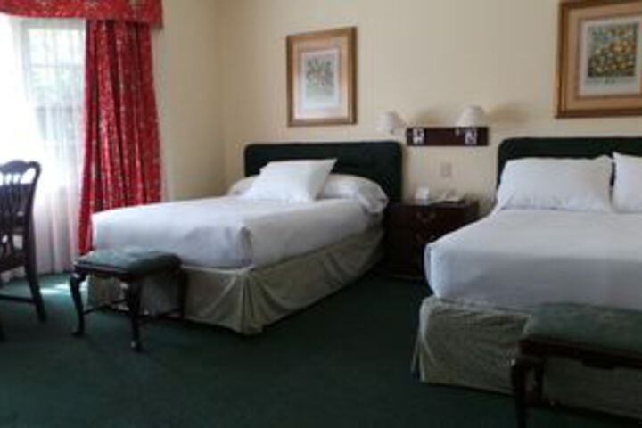 Room 34 of 69