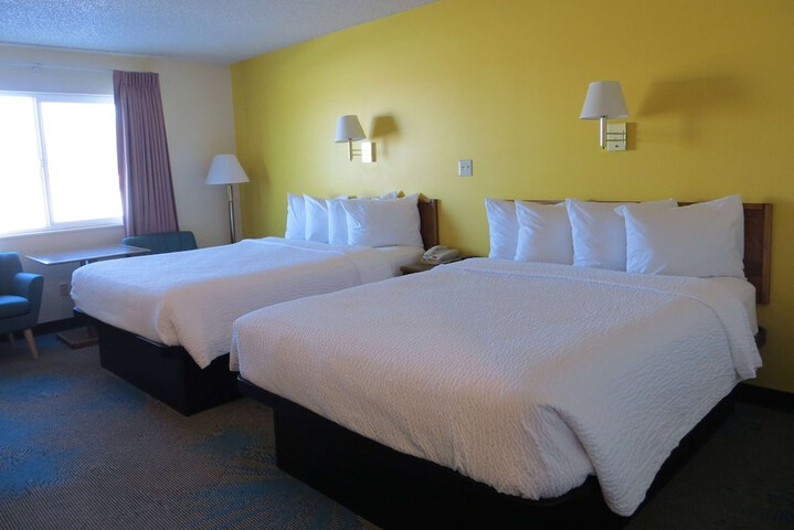 Room 6 of 60