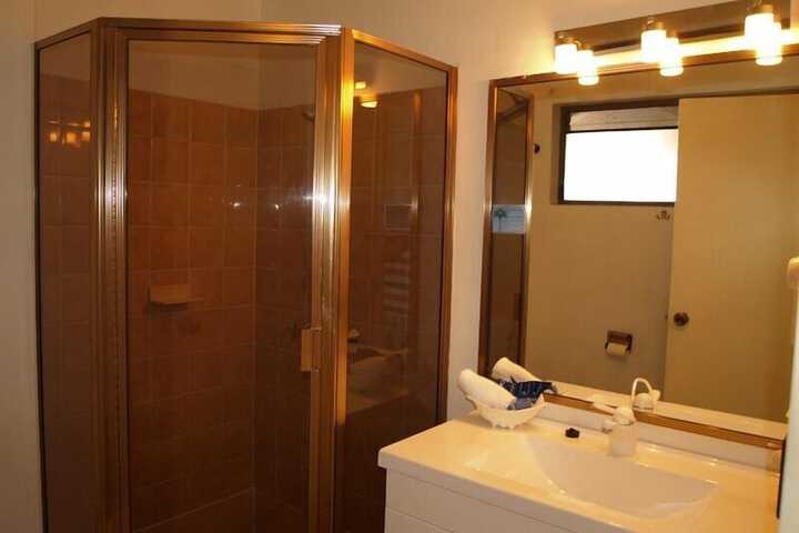 Room 20 of 36