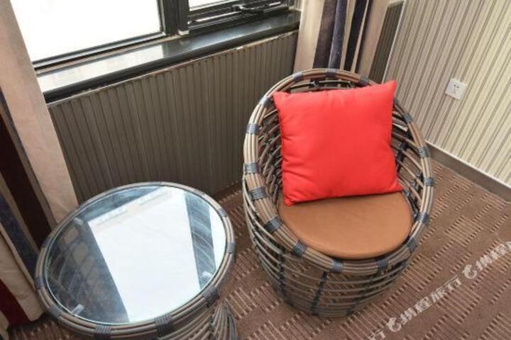 Snail House Hotel