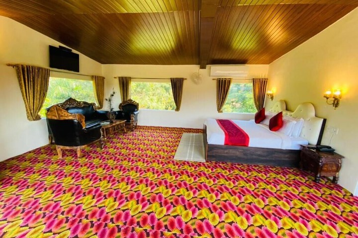 Room 20 of 52