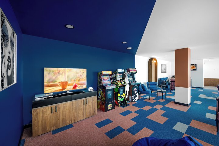 Room 39 of 55