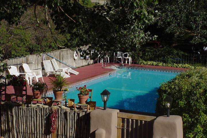 Pools & Facilities