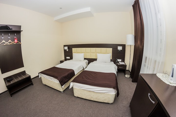 Room 13 of 50
