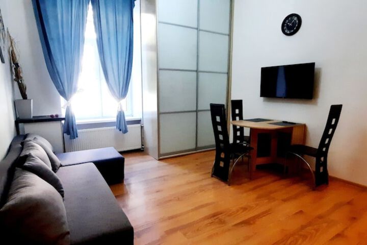 Room 56 of 159