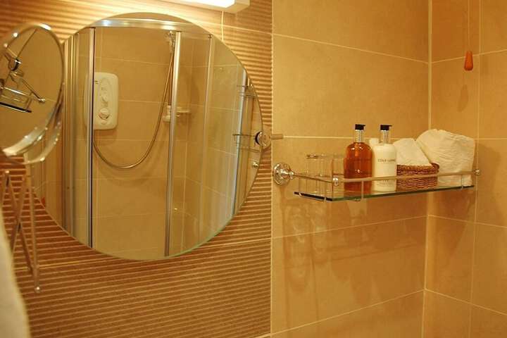 Clean Restrooms