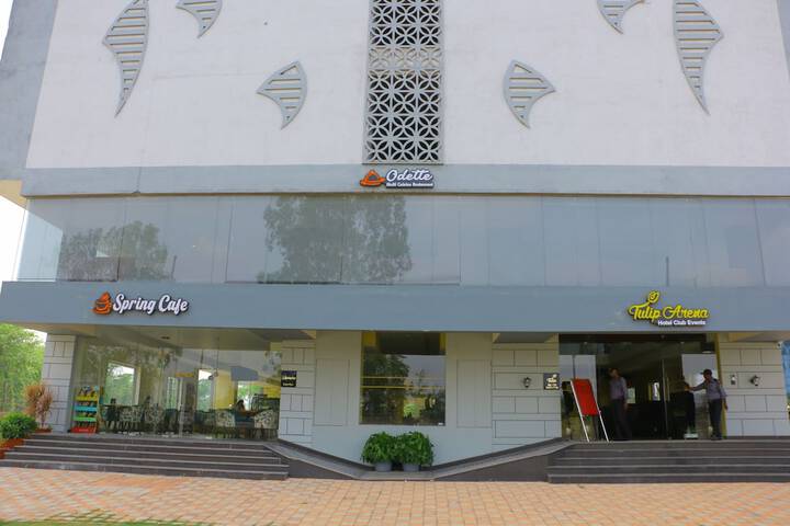 Hotel 48 of 53