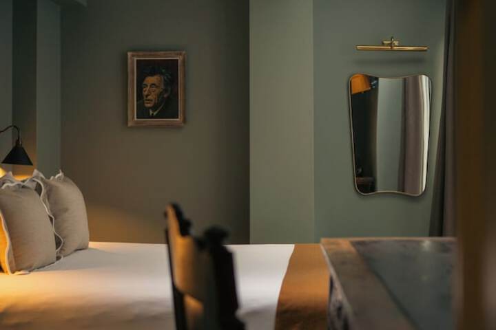 Room 48 of 123