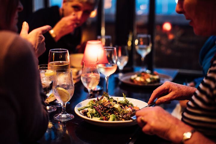 Dining 30 of 67