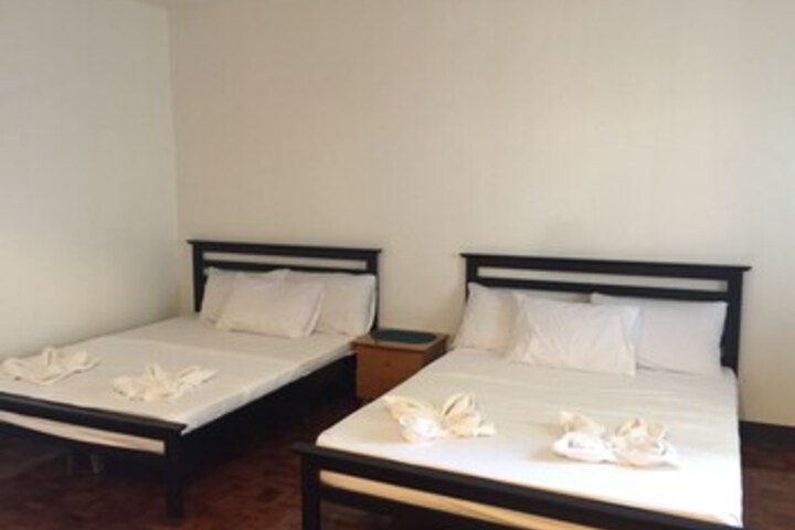 Room 60 of 103