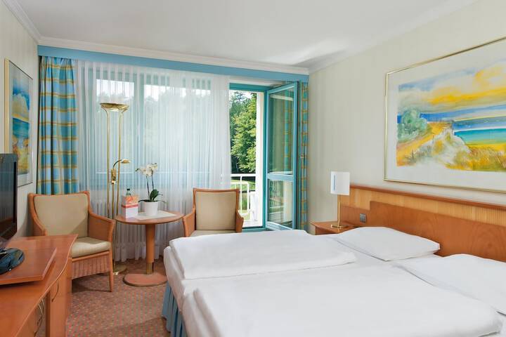 Room 10 of 41