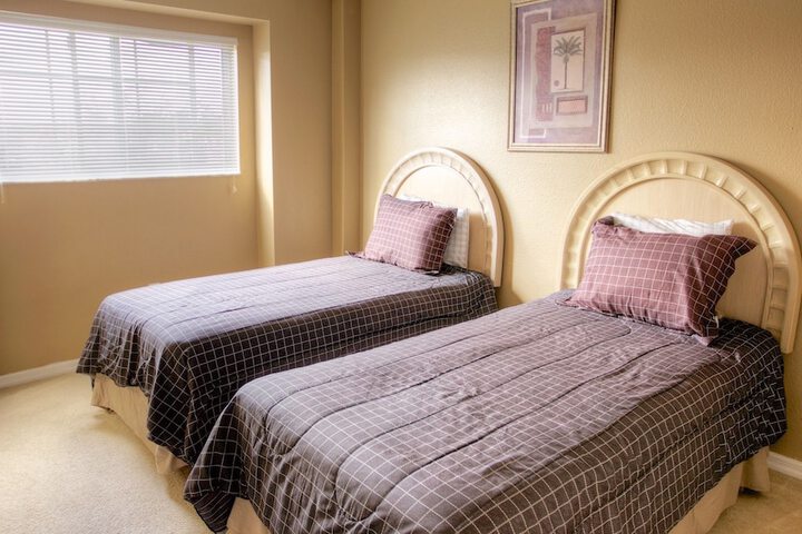 Room 5 of 23