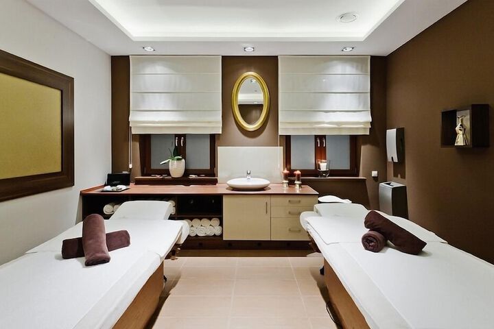 Room 28 of 54
