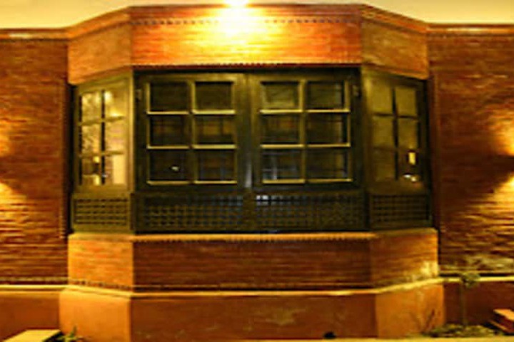 Hotel 11 of 13