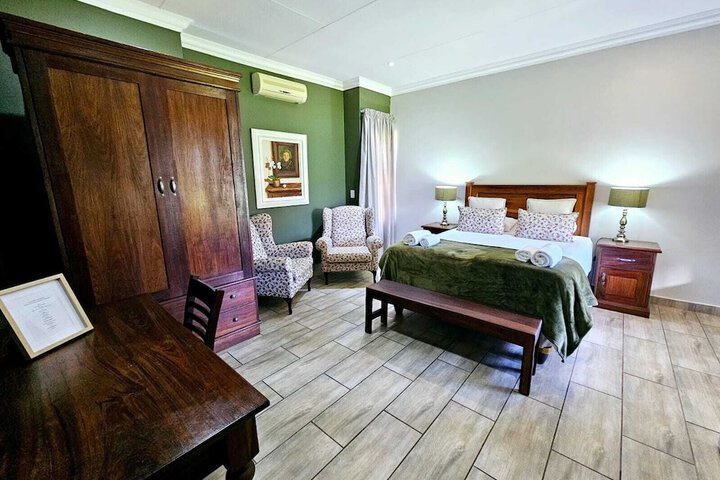 Room 41 of 85