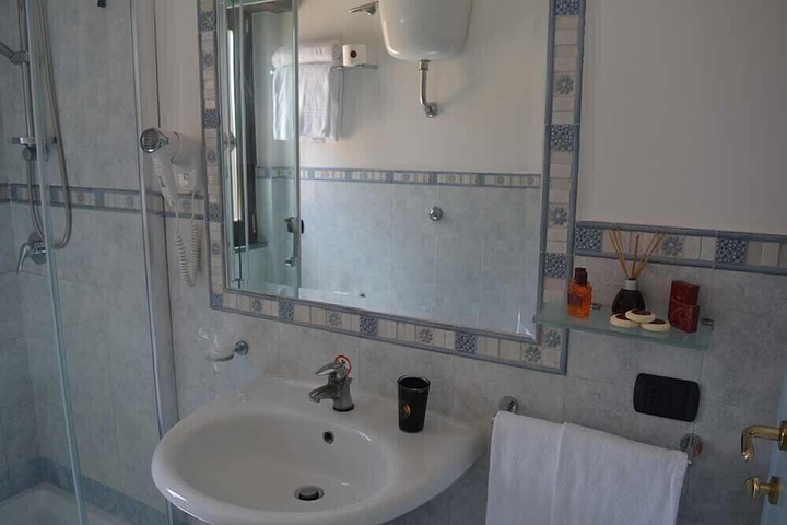 Bath Photo